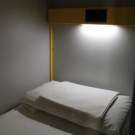 Hostal Scout Center Roma