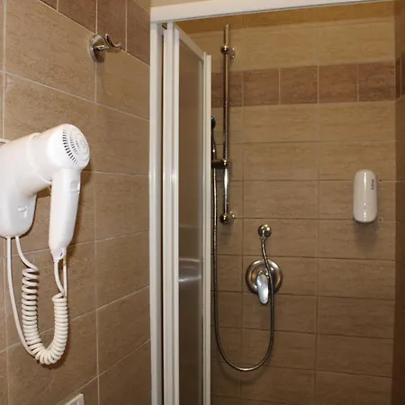 Scout Center Hostal *