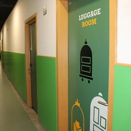 Hostel Scout Center *