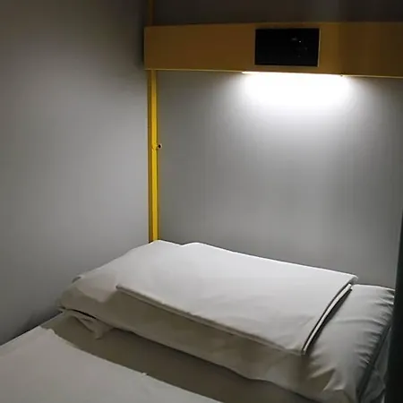 Scout Center Hostel Rom