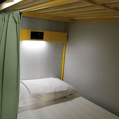Hostel Scout Center Rom