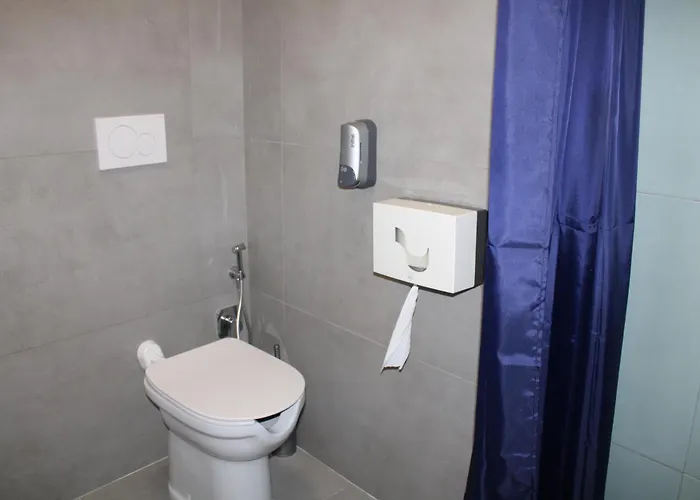 罗马斯科特中心酒店 旅馆 *