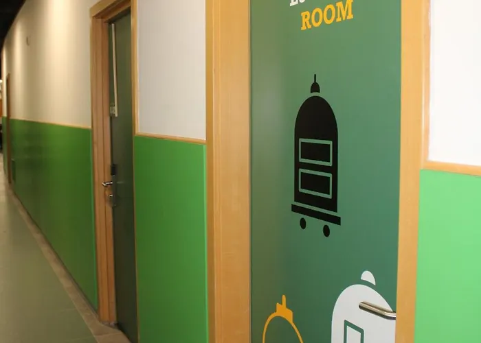 旅馆 罗马斯科特中心酒店 *