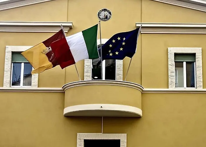 罗马斯科特中心酒店 *