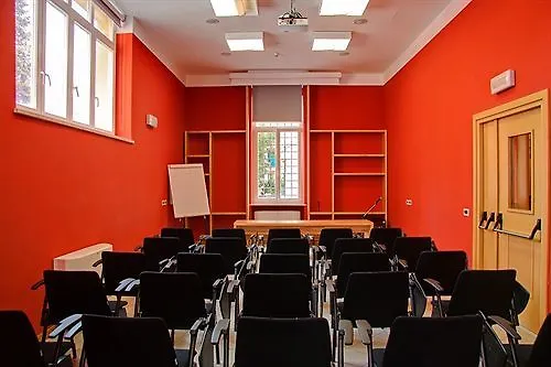 罗马斯科特中心酒店 *